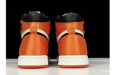 JORDAN AV3725-010 BACKBOARD RETRO SATIN 1 AIR SHATTERED WMNS 0822